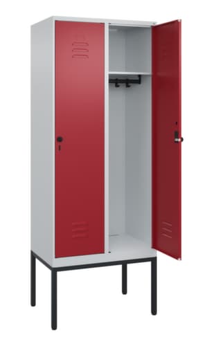 C+P Armoire vestiaire Classic Plus à 2 compartiments, largeur de compartiment 400 mm