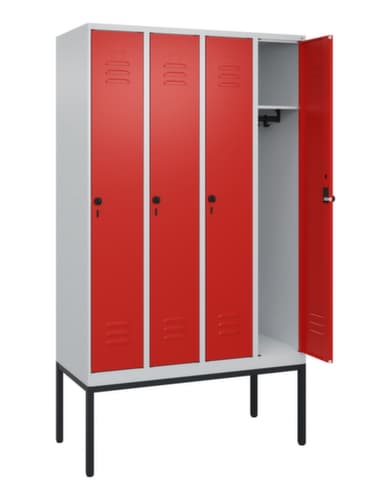 C+P Armoire vestiaire Classic Plus à 4 compartiments, largeur de compartiment 300 mm