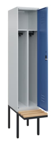 C+P Armoire vestiaire avec banc Classic Plus pour une séparation en noir et blanc, largeur de compartiment 400 mm
