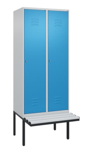 C+P Armoire vestiaire Classic Plus avec banc, largeur de compartiment 400 mm