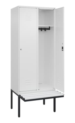 C+P Armoire vestiaire Classic Plus avec banc, largeur de compartiment 400 mm
