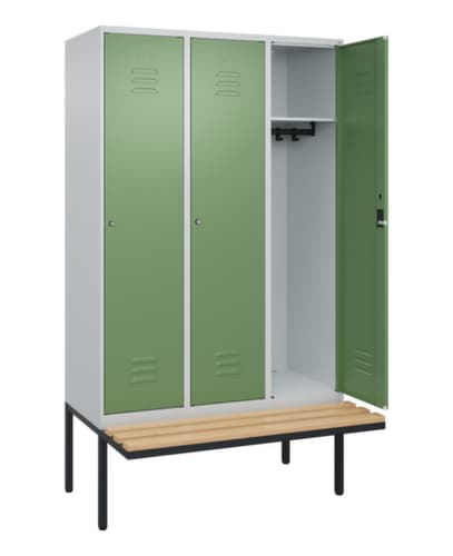C+P Armoire vestiaire Classic Plus avec banc, largeur de compartiment 400 mm