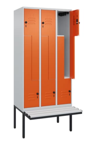C+P Armoire vestiaire Z Classic Plus avec banc intégré, largeur de compartiment 300 mm