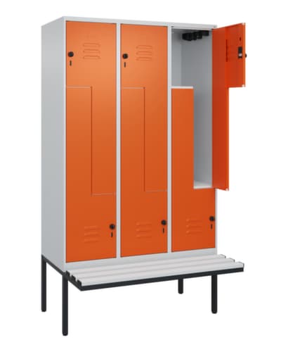 C+P Armoire vestiaire Z Classic Plus avec banc intégré, largeur de compartiment 400 mm