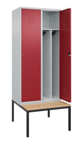 C+P Armoire vestiaire avec banc Classic Plus pour une séparation en noir et blanc, largeur de compartiment 400 mm