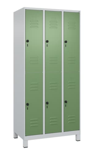 C+P Armoire vestiaire à deux niveaux Classic Plus, largeur de compartiment 300 mm