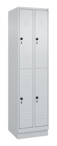 C+P Armoire vestiaire à deux niveaux Classic Plus, largeur de compartiment 250 mm