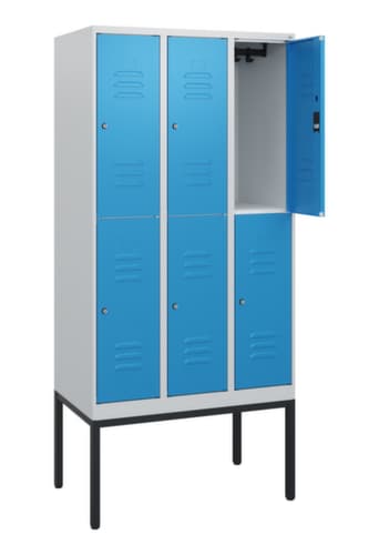 C+P Armoire vestiaire à deux niveaux Classic Plus, largeur de compartiment 300 mm