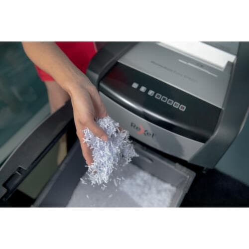destructeur de documents haute performance Momentum Extra XP418+, particules 4x35 mm
