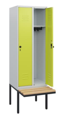 C+P Armoire vestiaire Classic Plus avec banc, largeur de compartiment 300 mm