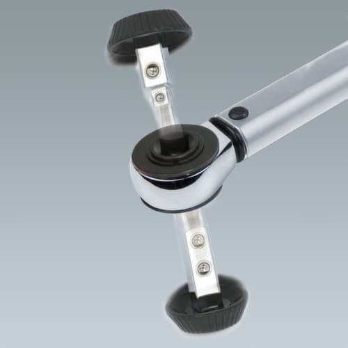 Brilliant Tools 3/8" torque wrench with rotary knob reversible ratchet head